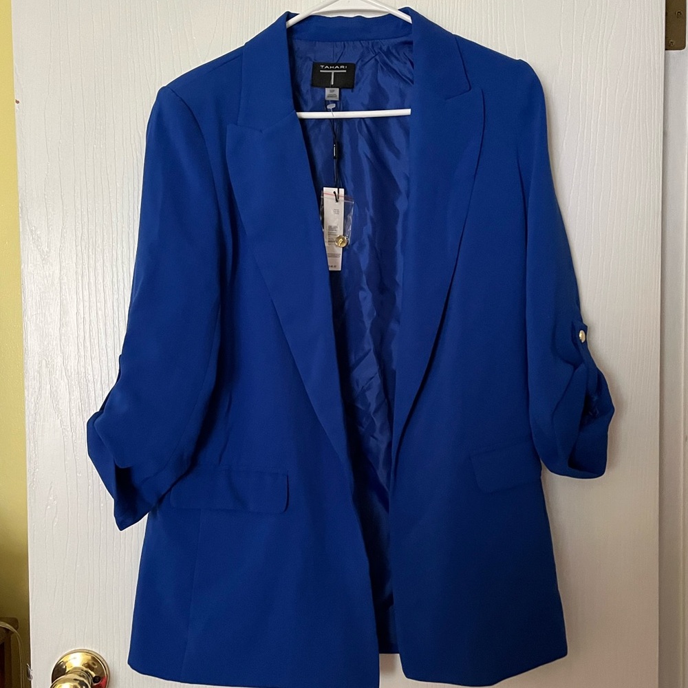 Tahari Blazer